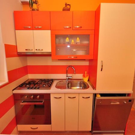 Apartament Tri Palme Prvic Sepurine Zewnętrze zdjęcie